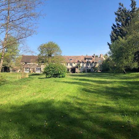 威尔格雷住宿加早餐旅馆 Clairefontaine-en-Yvelines 外观 照片